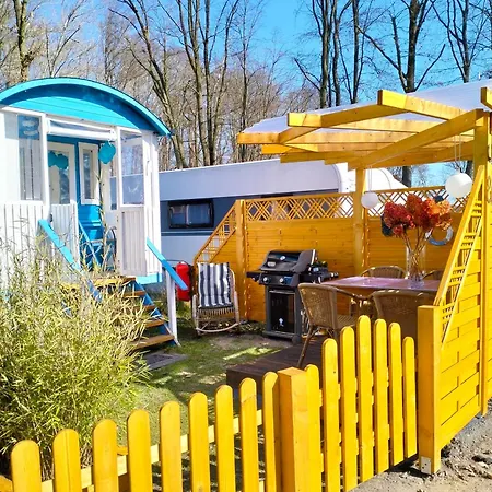 营地 Cottage-irina